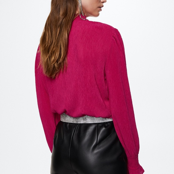 Mango Textured turtleneck Fuchsia Blouse with Ruffled Neckline - Picture 3 of 12